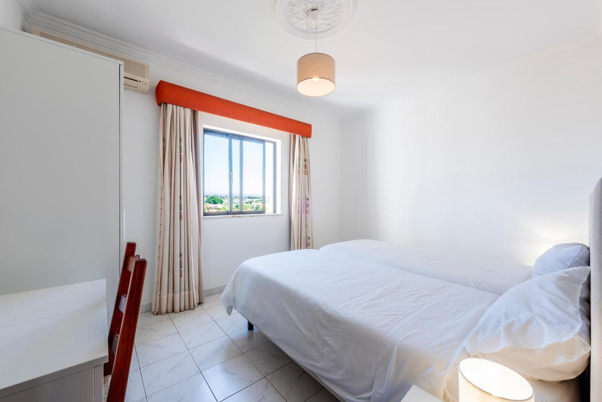 Solgarve Lejlighedshotel Quarteira Eksteriør billede